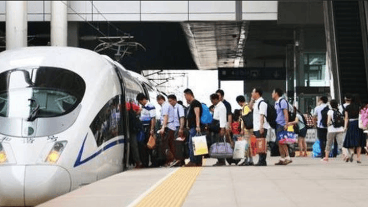 国庆假期，在外工作的你这次回家了吗？