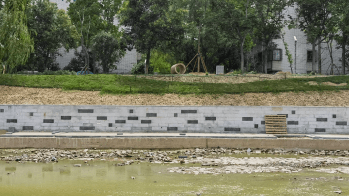 给河道贴瓷砖，基层管理存在浪费吗？