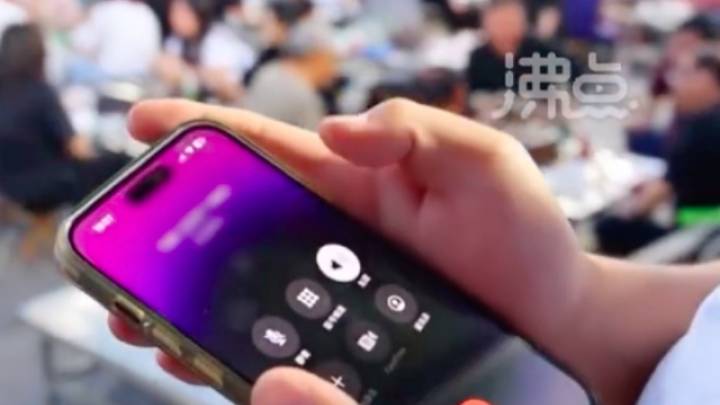 游客在淄博吃烧烤逃单，被发现后要求老板免单，你觉得合理吗？