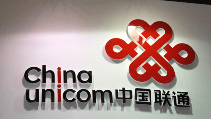 中国联通拟10派0.796元，这个价格合理吗？