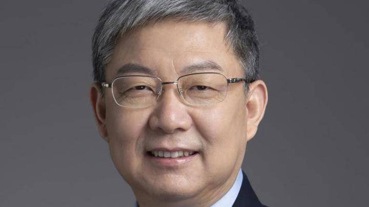 两院院士增选结果公布，李清泉成为深大首位本校产生院士，是不是实至名归？