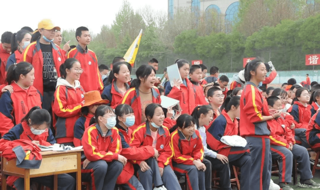 枣庄市薛城区舜耕中学组织举行2021年度春季趣味运动会