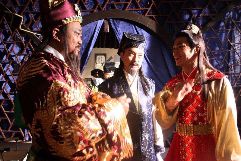 包青天之七侠五义火热重播展昭和包拯上演感情戏