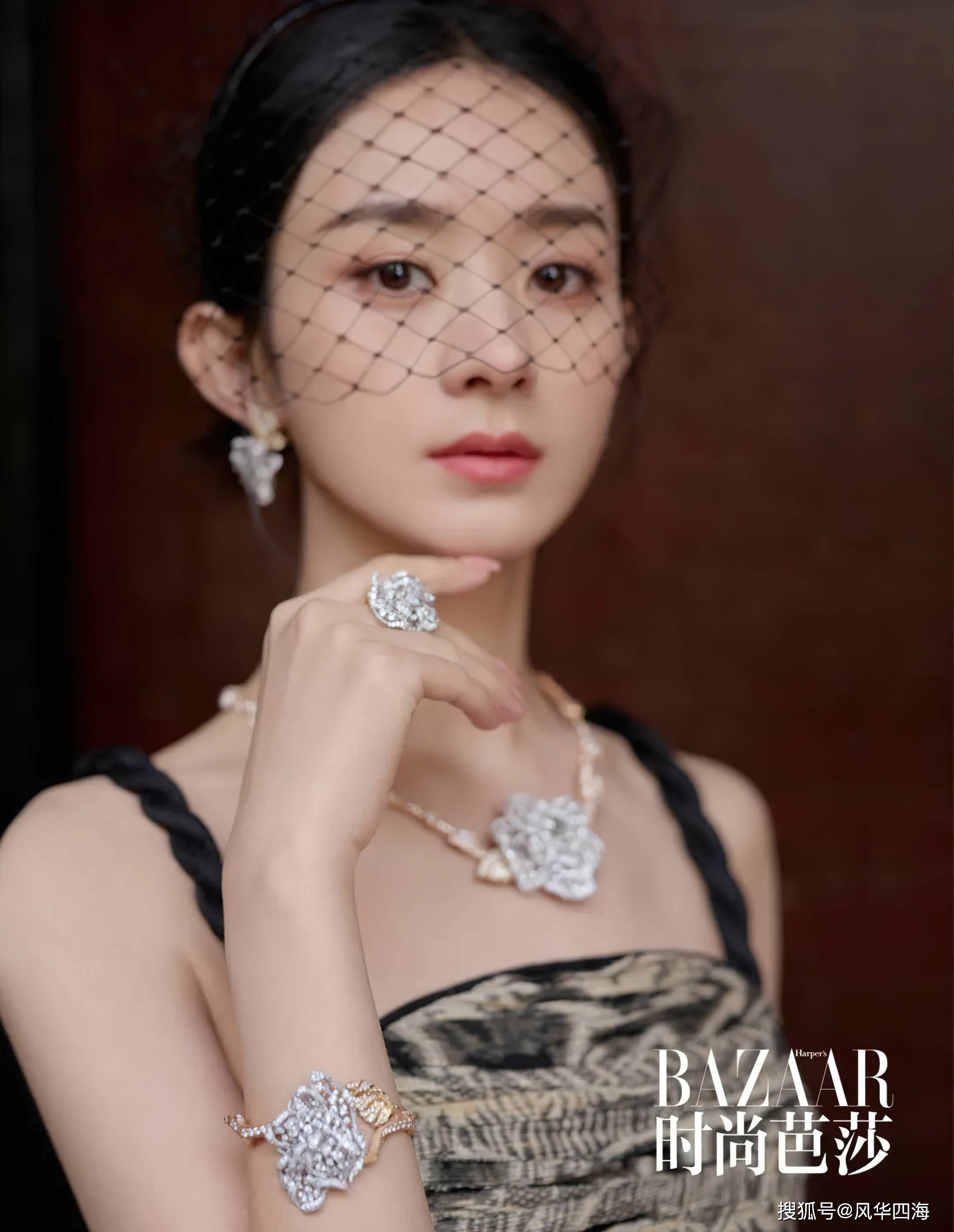 赵丽颖时尚芭莎写真复古小公主高级感十足