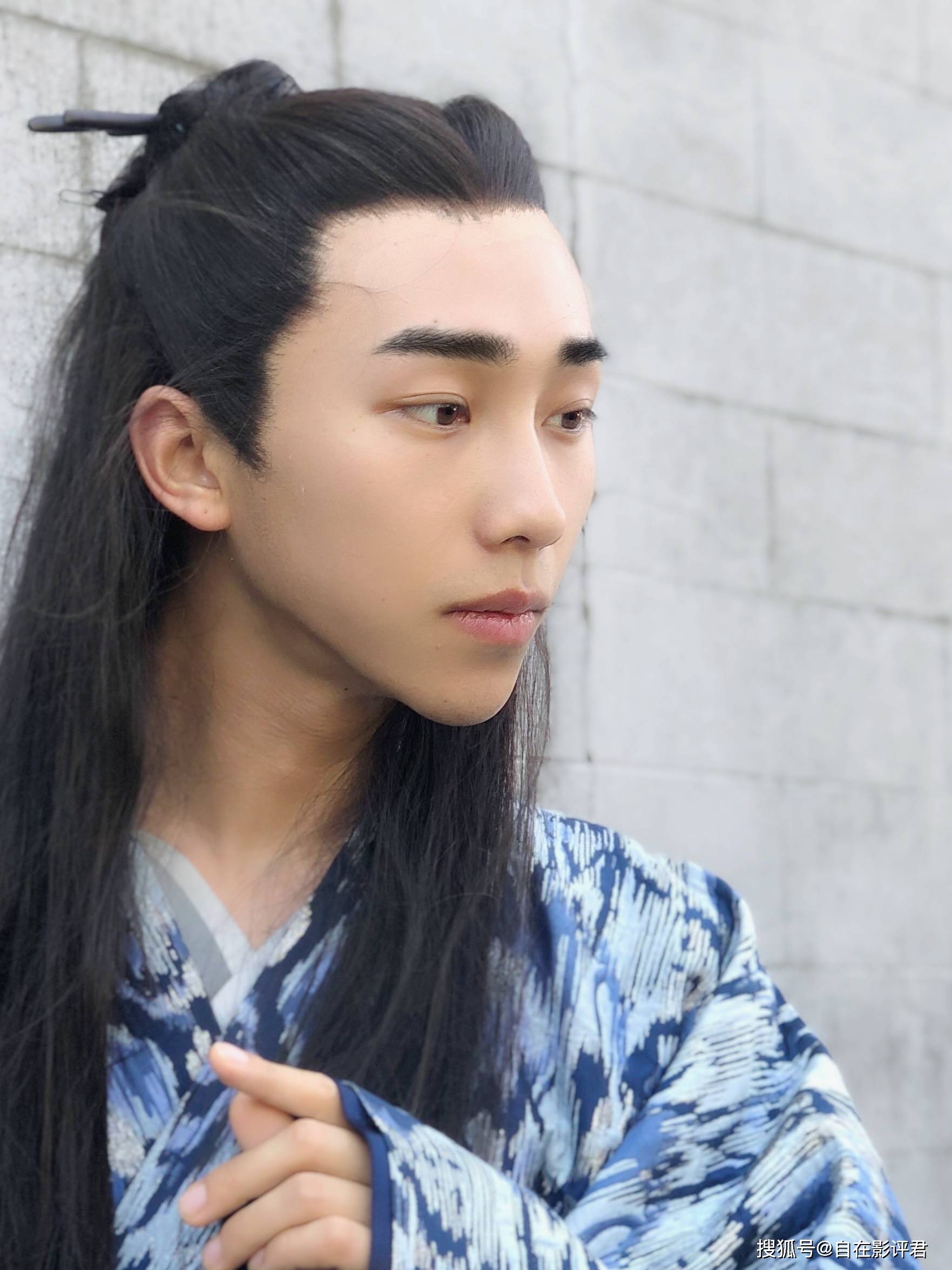 古装剧中仙气飘飘的男演员任嘉伦还有青年演员姜逍遥