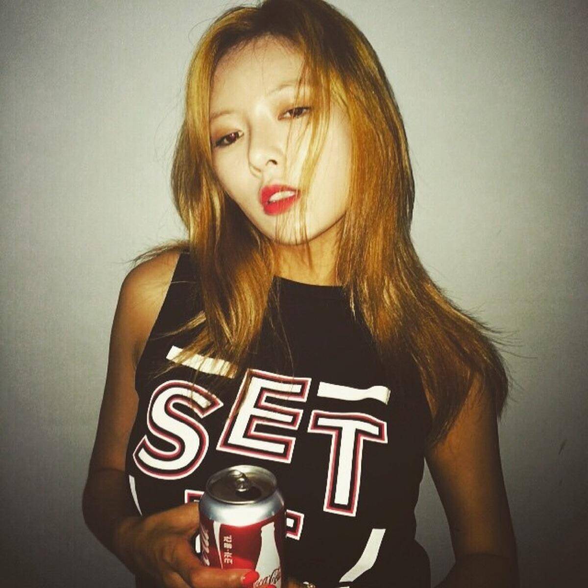 次年身体有所好转的她从jyp跳槽到了cube,由于泫雅此前已有多年训练的