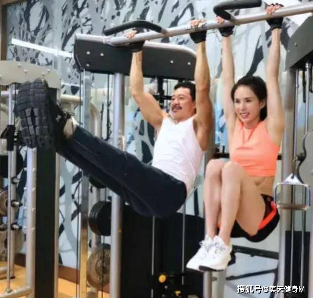 在家怎么健身视频 8692b22428e6499c9dd002a00b5f18bf.jpeg