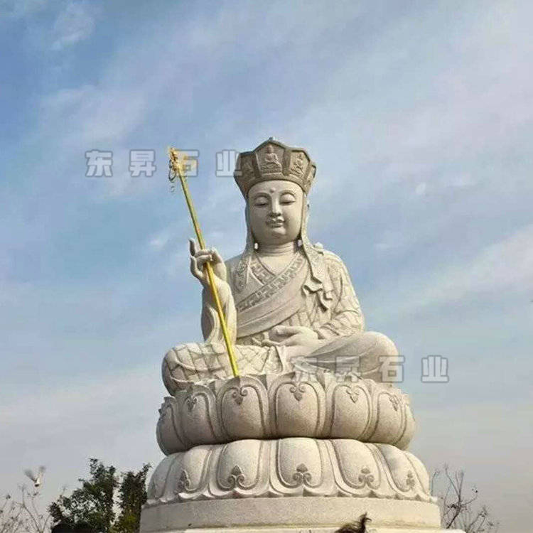 (五)除盖障地藏,左手持锡杖,右手结与愿印,为人除掉八苦之盖障,专门济