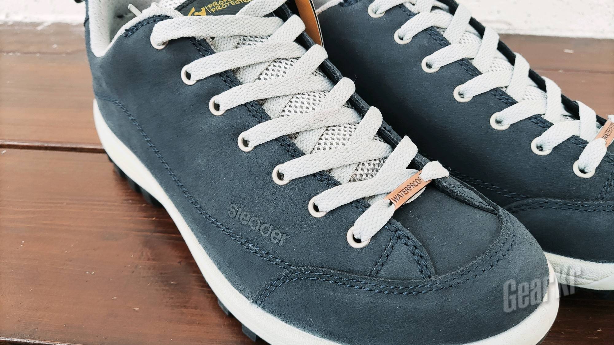 立德测评——户外与时尚并驾齐驱—斯立德随风多功能徒步鞋体验_鞋子