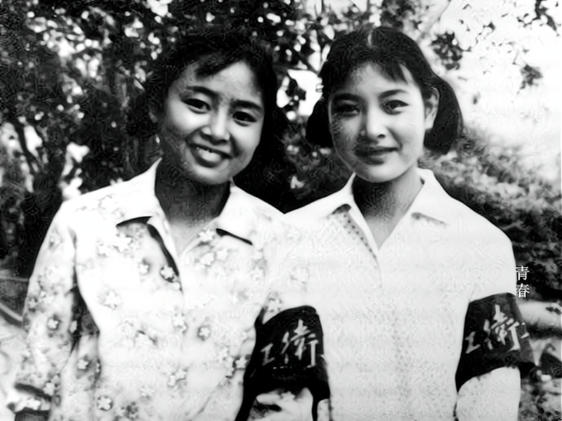 达式常,张瑜,陈冲清晰领奖照曝光,赏心悦目,三人曾做过搭档吗