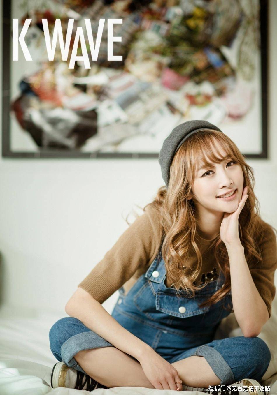 韩星郑妮可四次元的妹子扎着双马尾青春活力十足