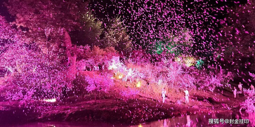 常德:《桃花源记》大型溪流漫游实景演出