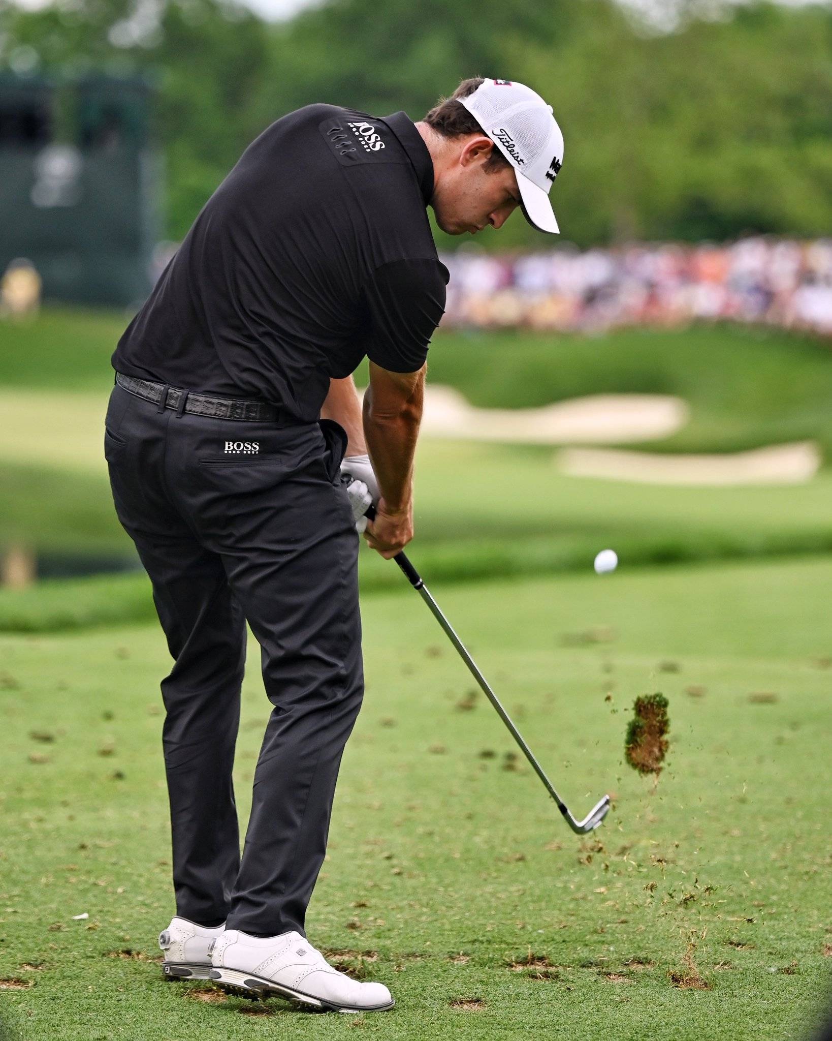 1/ 12 北京时间6月7日,总奖金额高达930万美元的2020-2021赛季高尔夫