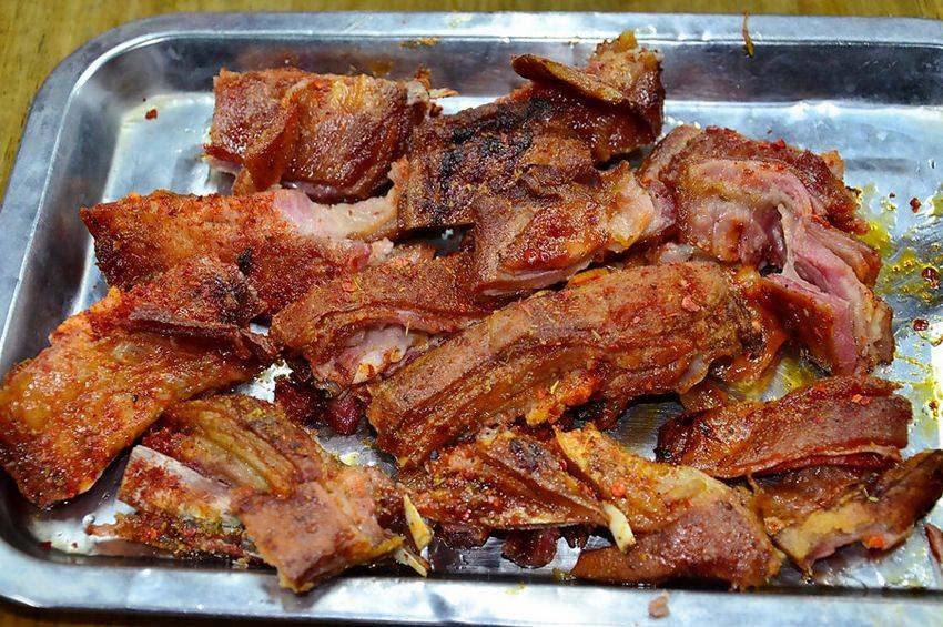 吉利网红美食打卡地军鹏烤全羊一米烤大串欢迎您