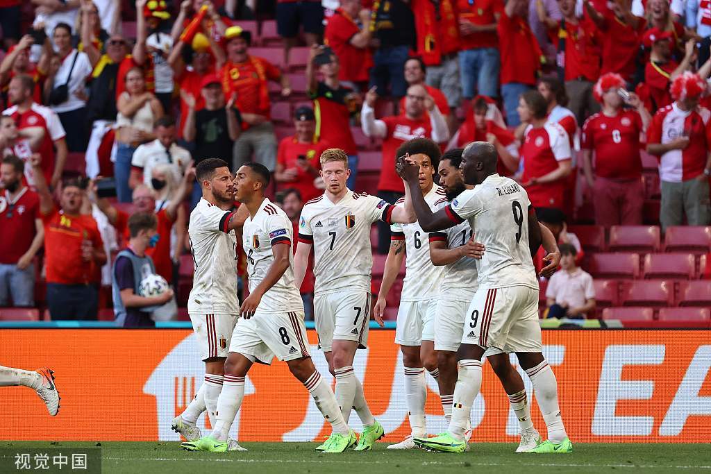 欧洲杯-德布劳内传射小阿扎尔破门 比利时2-1丹麦_达姆斯高