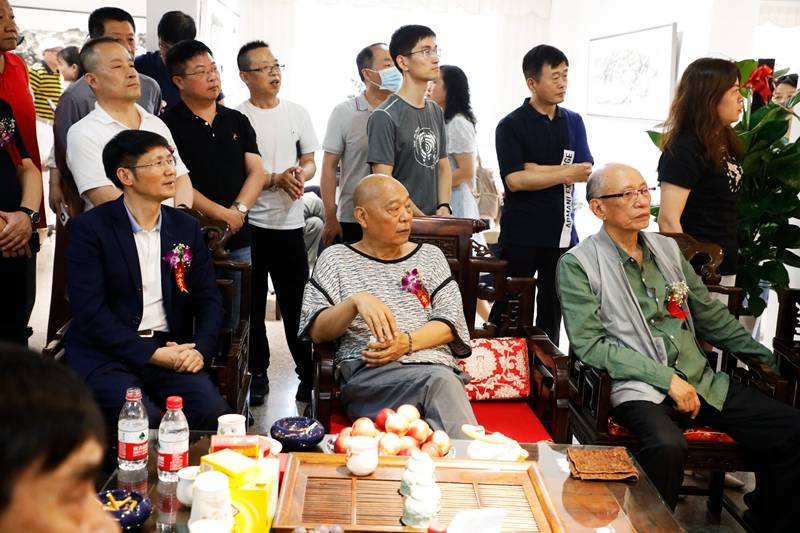 "长安清风——六人书画展"在西安书院门进宝斋开幕