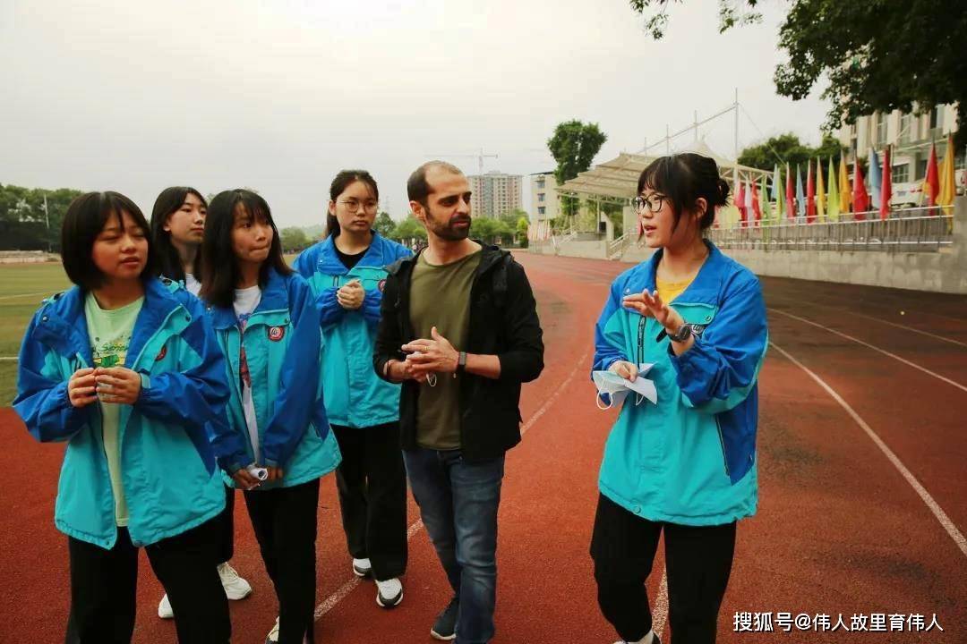 教研风采:开放交流,合作共赢,外籍师生到王朴中学开展实践活动