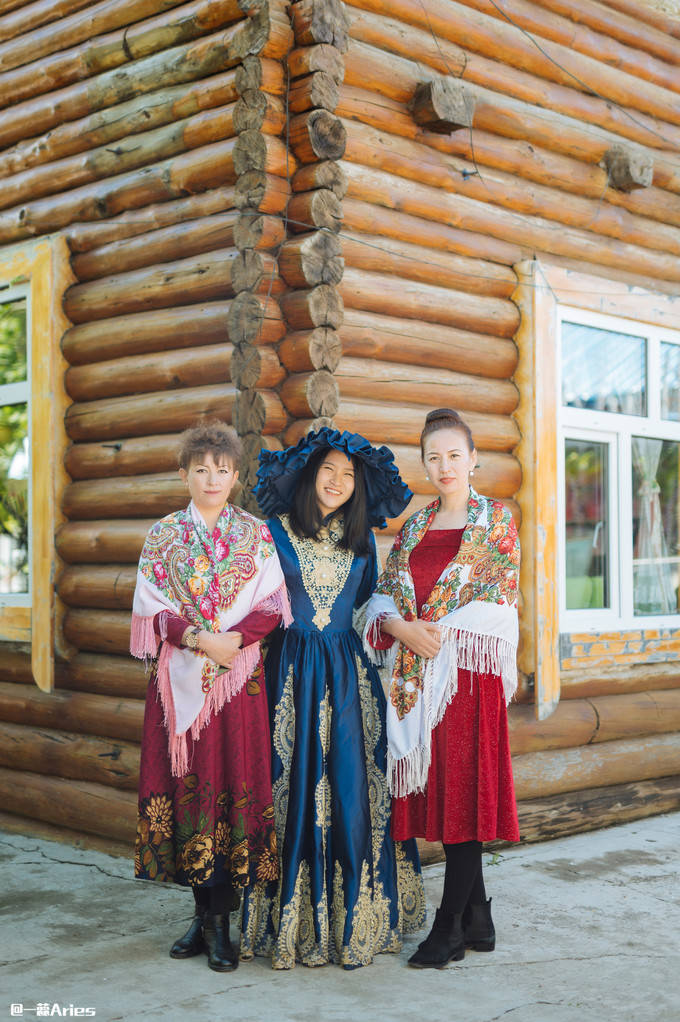 呼伦贝尔草原旅游一口流利东北话的俄罗斯族丨油画里的欧式贵族