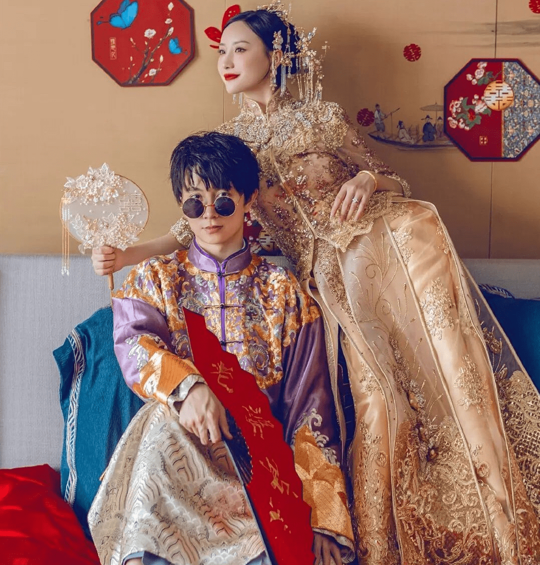 说实话,我们都认为李梦恩很好看,她在直播平台上也受到很多人的喜爱