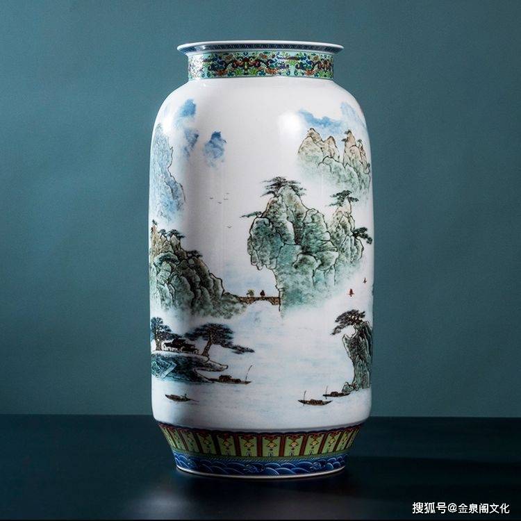 【藏品名称】千里江山瓷瓶 王锡良大师作品【创作大师】王锡良【藏品