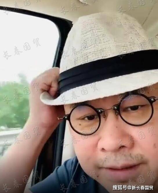 好久不见!50岁歌手刀郎近照曝光,自嘲已进入老年状态_工作