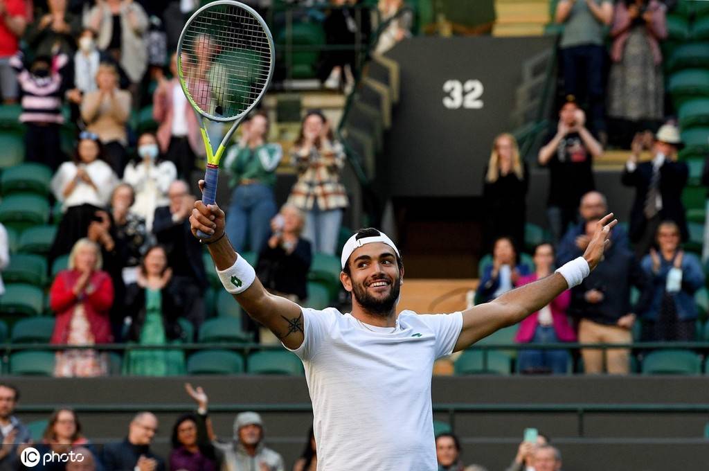 2021年温网公开赛男单 贝雷蒂尼 3-1 阿利亚西姆