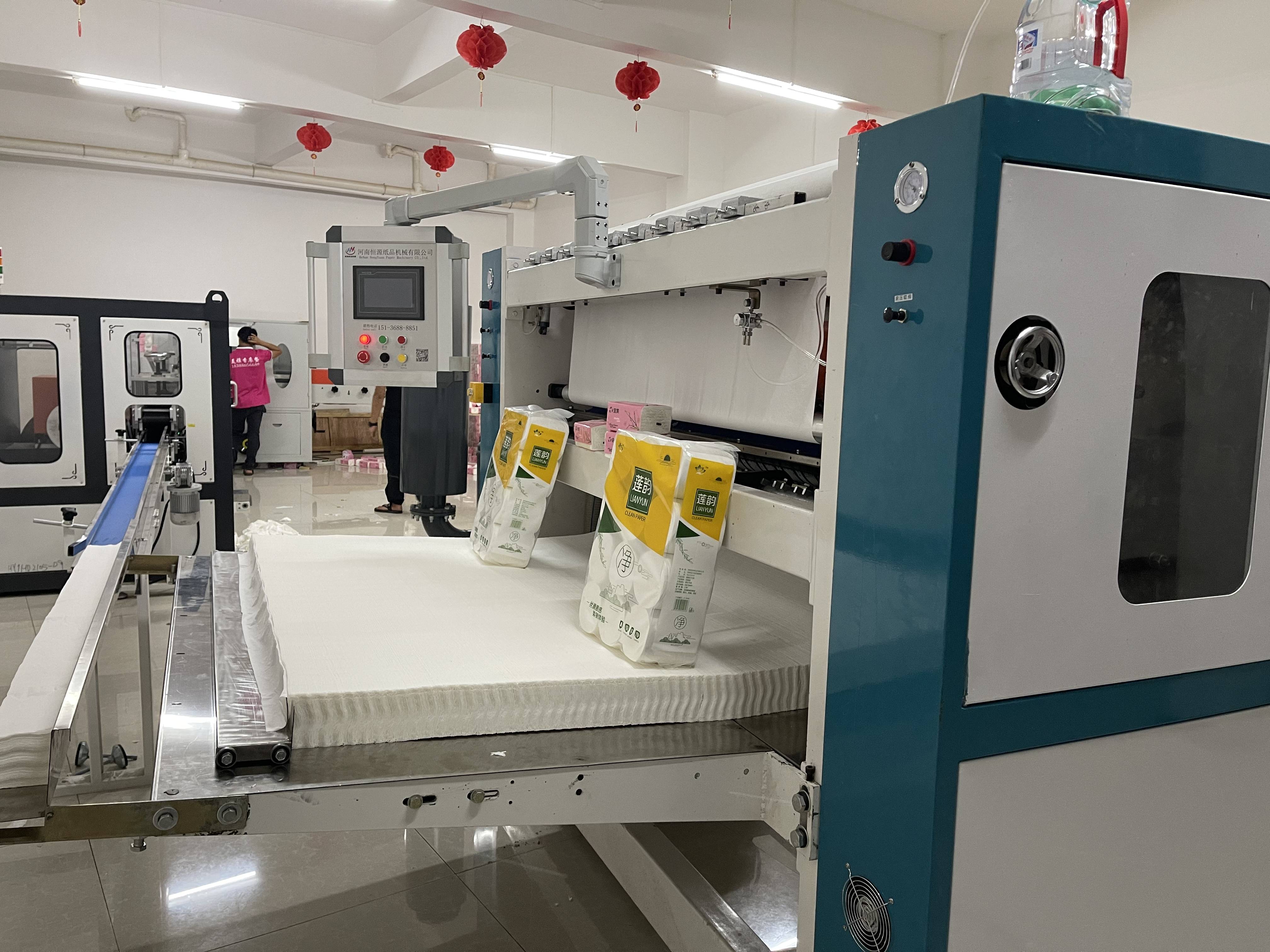 抽纸机首先,再开加工厂之前,我们的选择好自己要用的设备,半自动还是