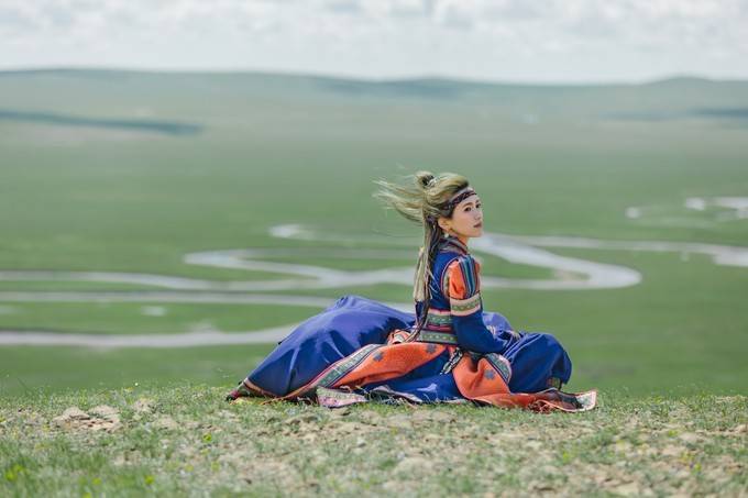 七月一家人去呼伦贝尔草原-阿尔山旅游,纯玩不购物,路线怎么安排?