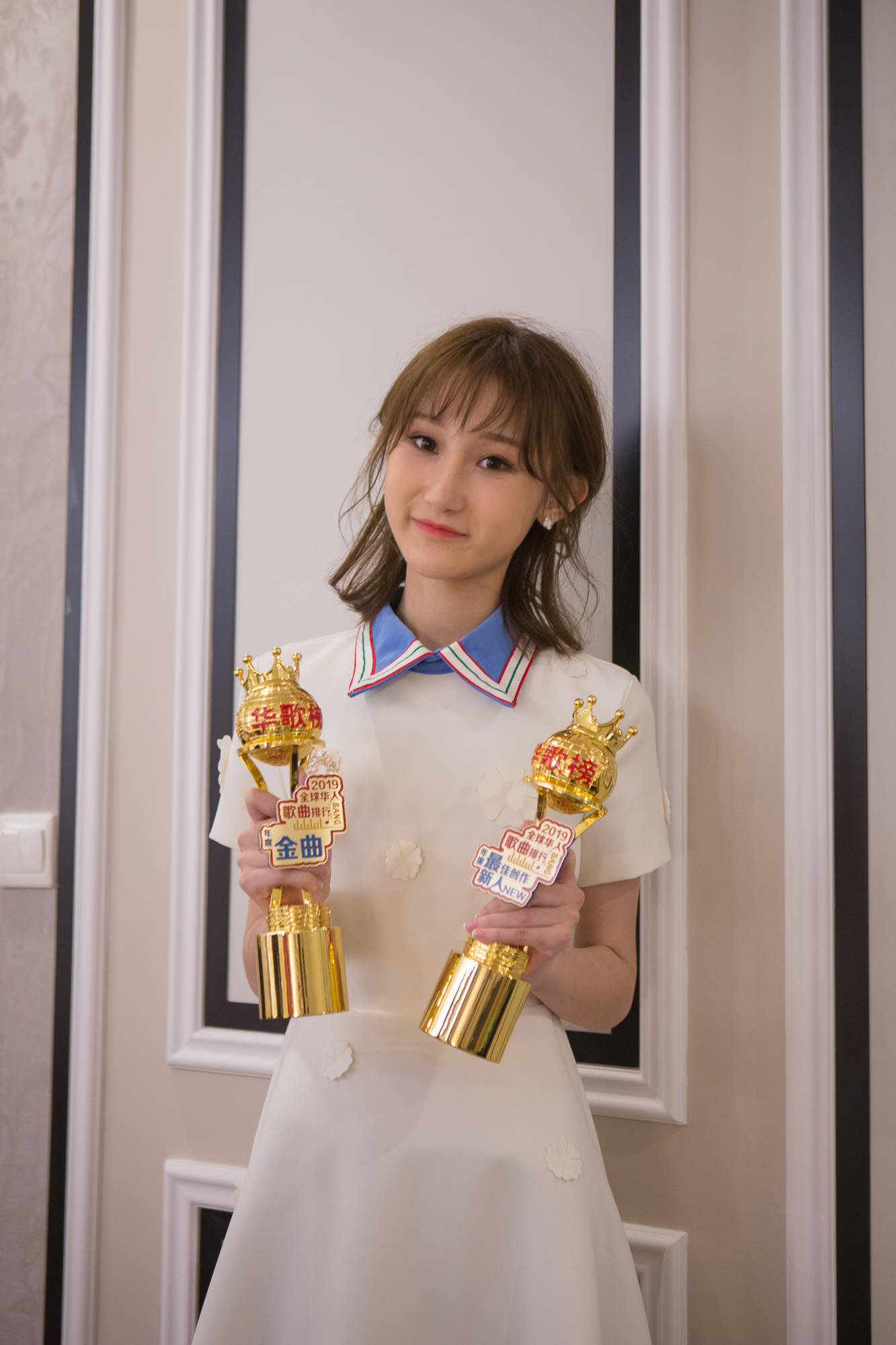 官宣啦| 陈雪凝2021全国巡演「廿纪元」十二城开启,成都,重庆已开票!