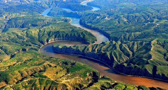 长江和黄河下游两河主干道相距近500公里，为什么说是零距离？