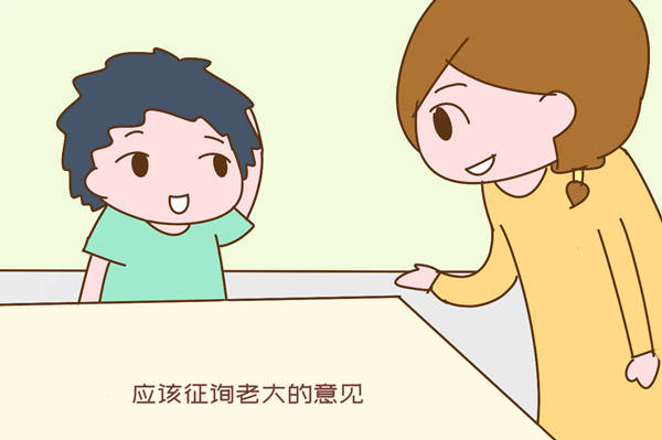 瞬间|大一新生放假回家瞬间被惊住：爸妈趁他不在，竟然偷偷生了个二胎！