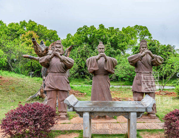 刘关张桃园三结义雕塑惠艺雕塑精品制作玻璃钢雕塑