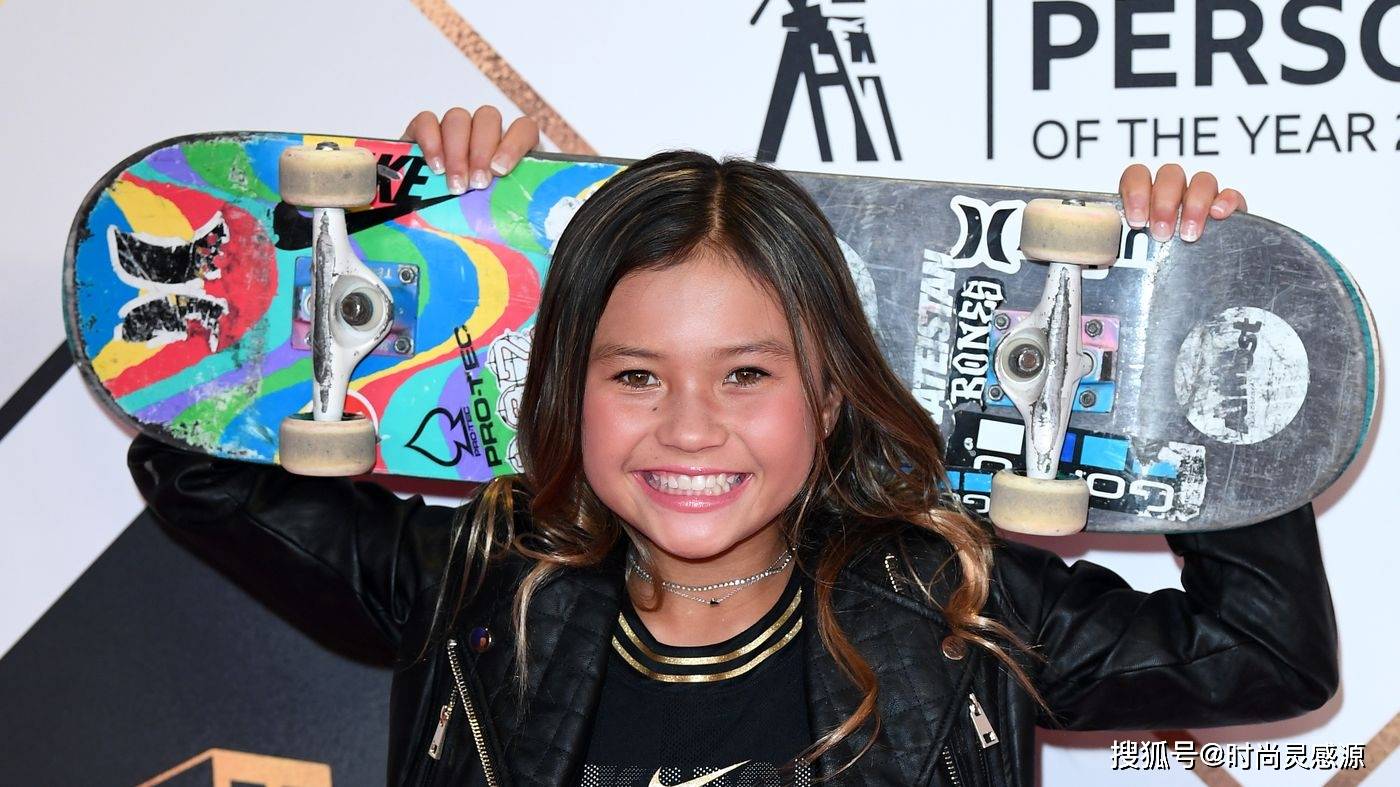 原创13岁英日混血萝莉征战奥运甜酷滑板女孩实力惊艳