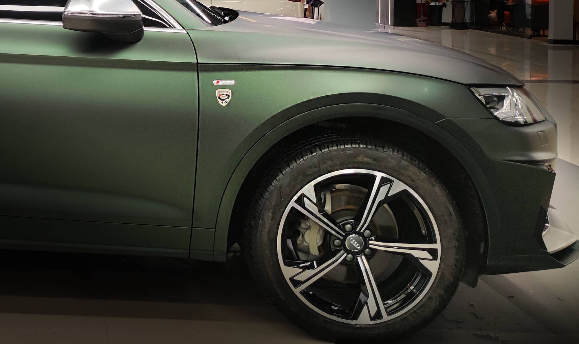 超亚橄榄绿sm203|奥迪q5l