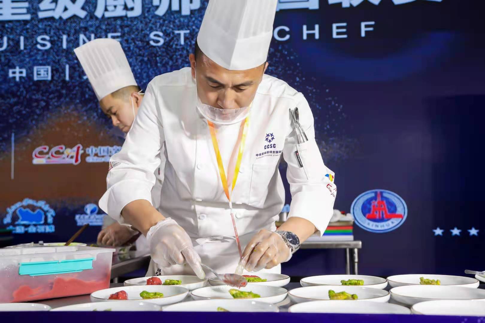 中国注册烹饪大师张闯 中国辽菜传承人