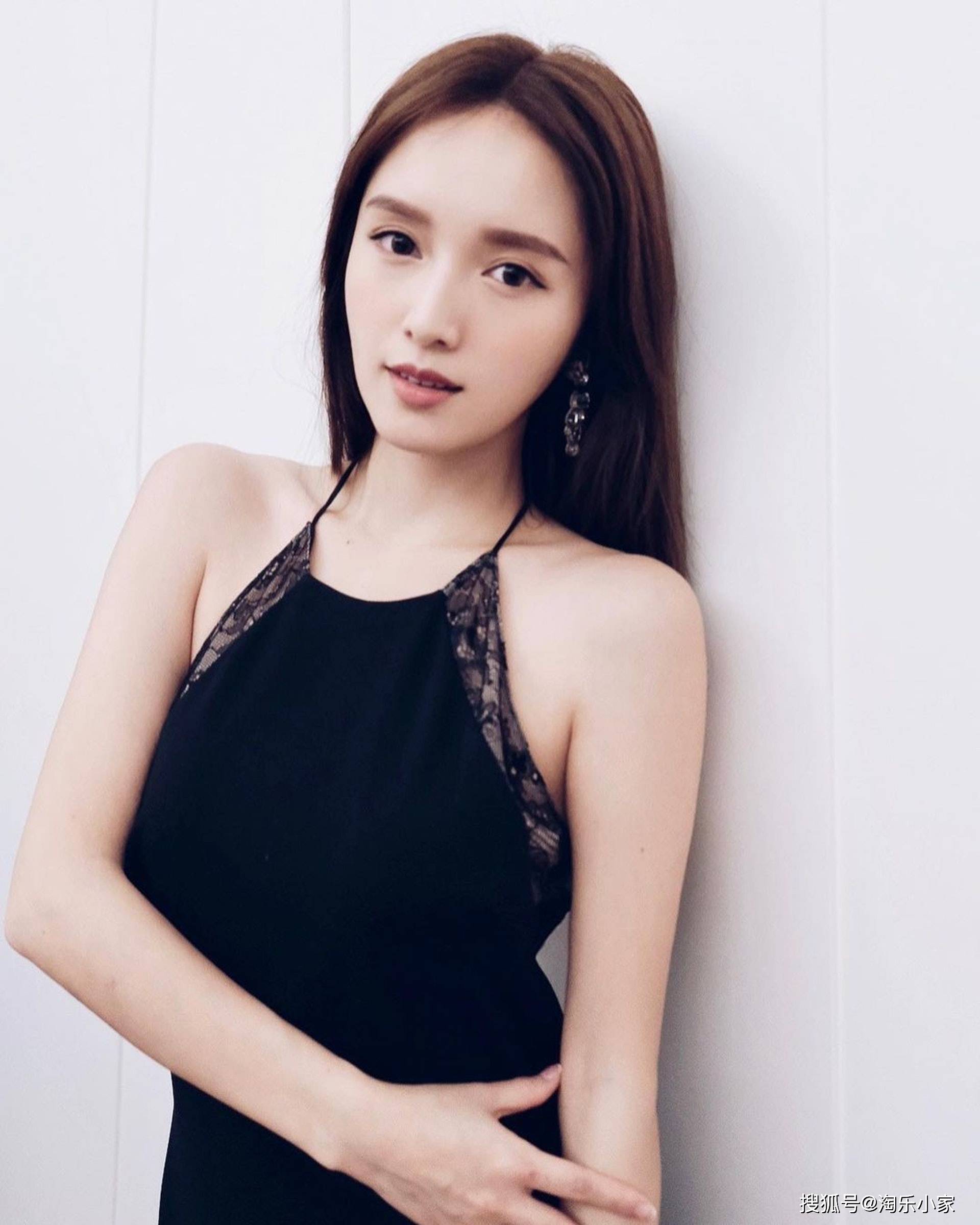 女艺人素颜拍视频展现的真实一面哪位最天生丽质最漂亮