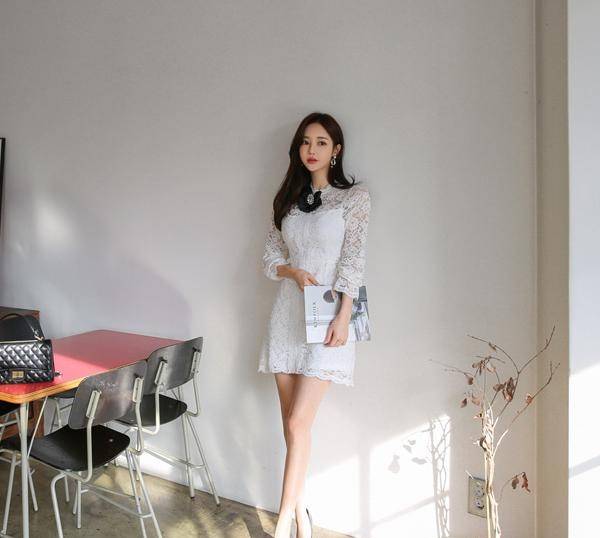 公主|韩国模特孙允珠白色绣花玫瑰公主连衣裙网拍