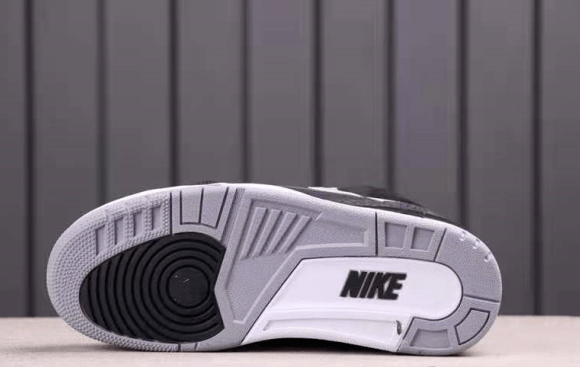 方面|?乔3手稿开箱评测 AJ3黑水泥休闲篮球鞋 Air Jordan 3 Tinker Black Cement