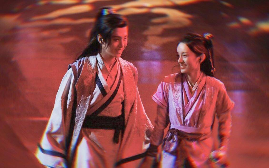 磕到了!周也马闻远七夕心动大片 甜蜜对视太搭了