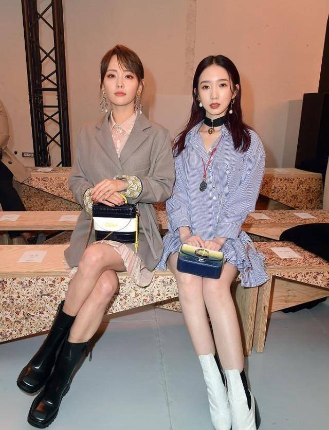 孟美岐|张嘉倪和孟美岐同框，就算相差11岁，但看着和同龄人差不多