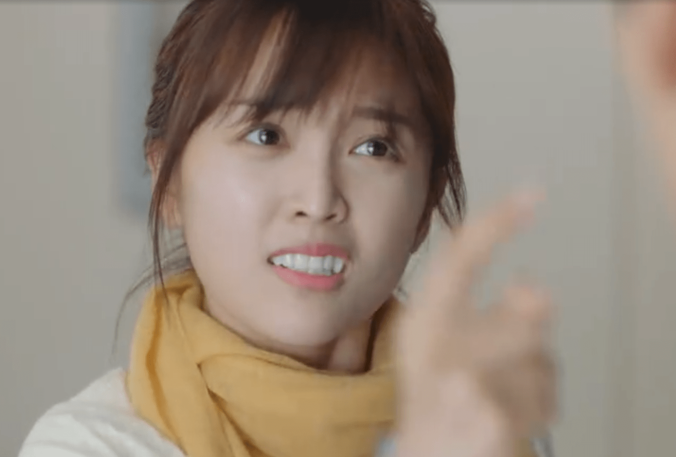 演技|《世界微尘里》首秀成功，吴宣仪演技尴尬，靠原声扳回一城