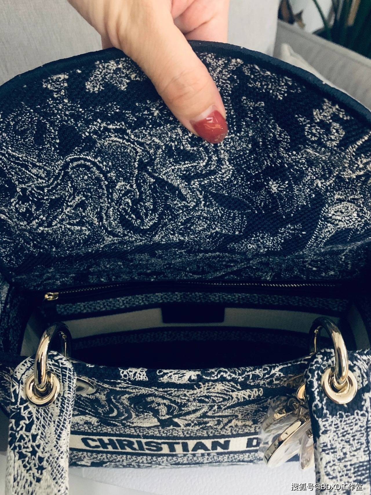 刺绣|Dior2021新款Lady D-Lite印花刺绣包