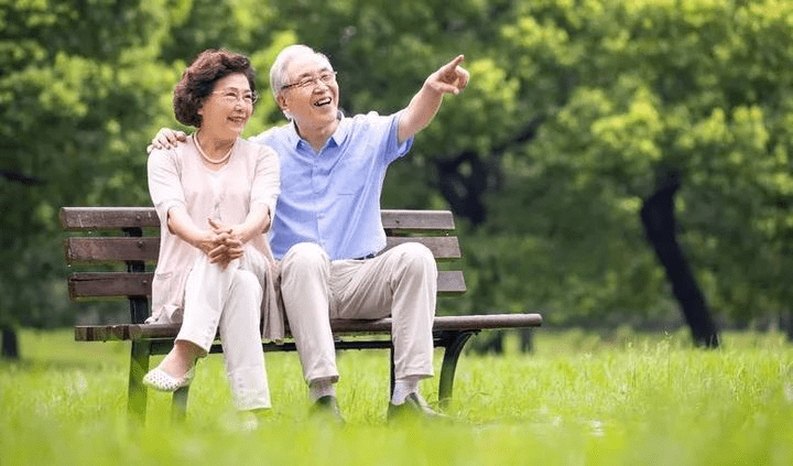 退休老人是否意味着成为"空巢老人"?_养老