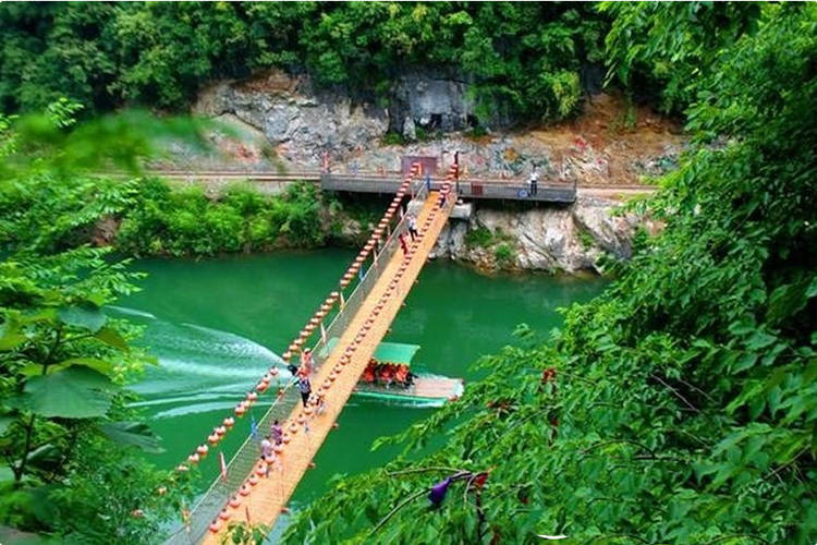 九龙|峡谷探险—初秋的季节你还差一场“云游”