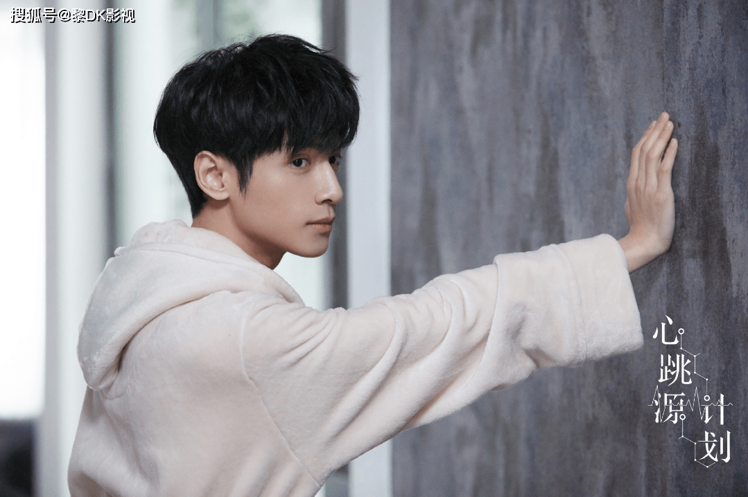 角色|盘点那些罗云熙饰演的角色，润玉最帅周小山最能打