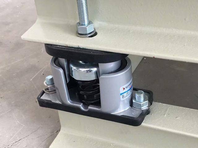 jb-l型可调式阻尼弹簧减震器2.