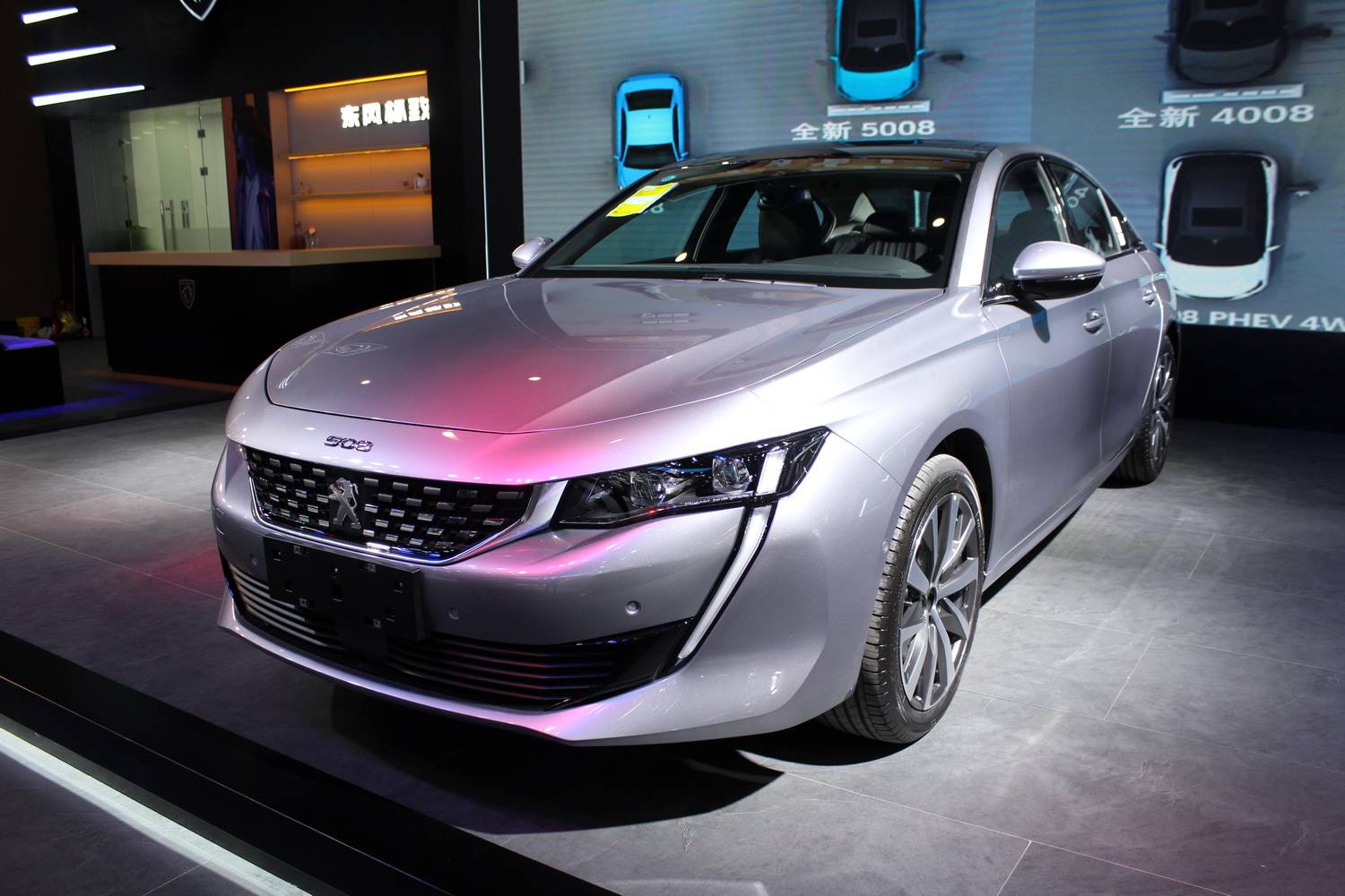 2021成都车展探馆报道:新款标致508l亮相
