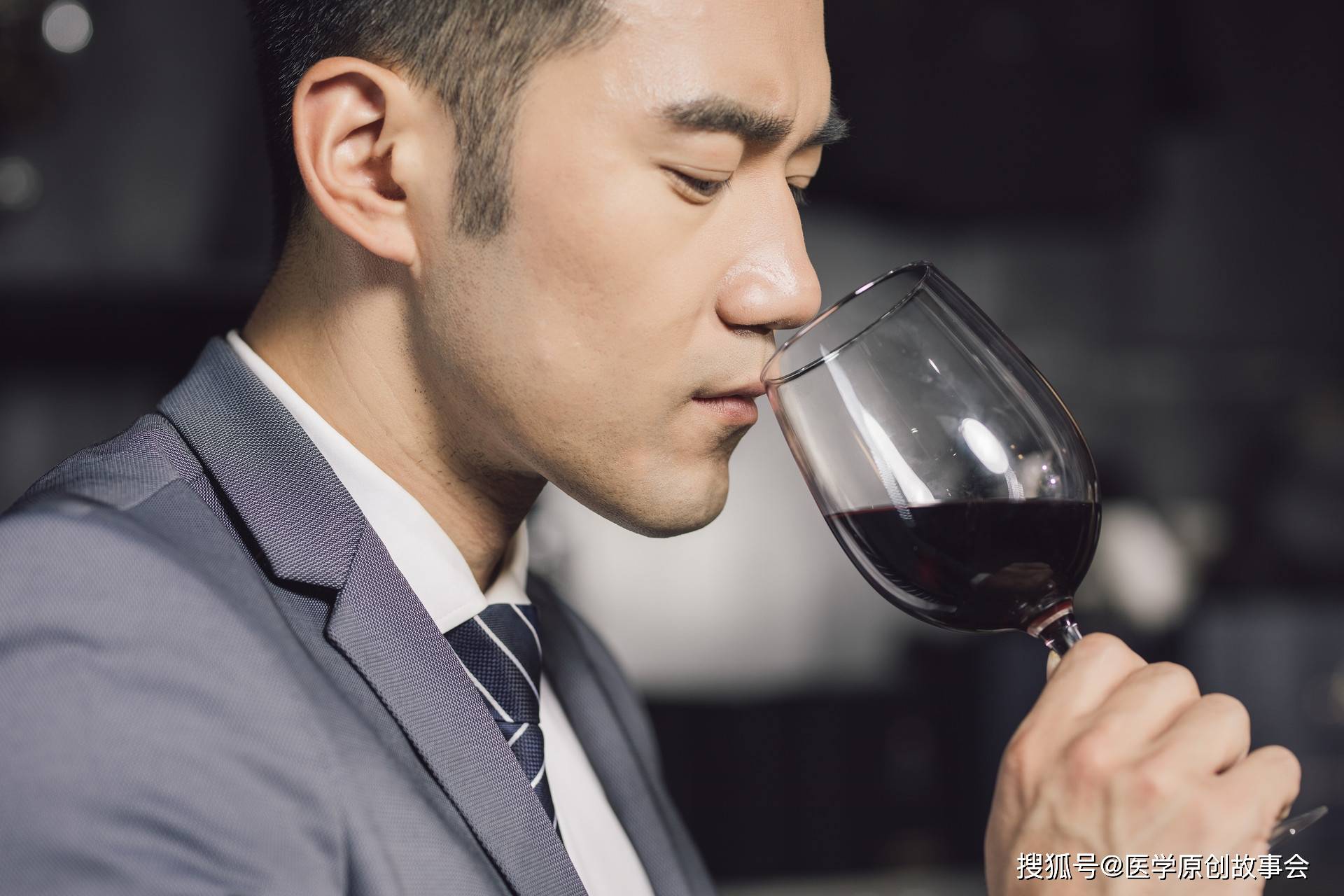 发生率|远离胃癌，请记住，晨起三不要，晚上三坚持，你的胃才会更好