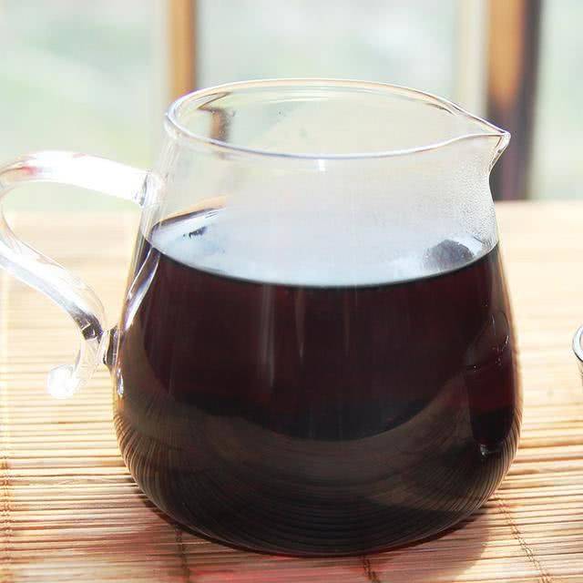 美容|桑葚酒一天喝多少比较好？如何正确选择桑葚酒，别说没告诉你