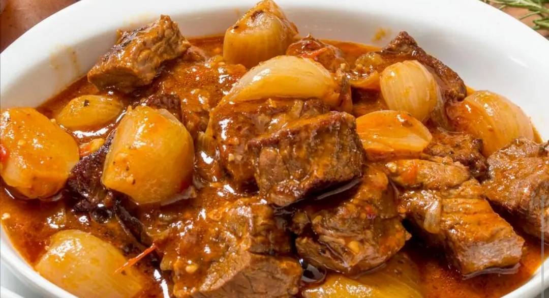 牛肉怎么炖最佳 80172909da5041b293ba5d6973fc9ecb.jpeg